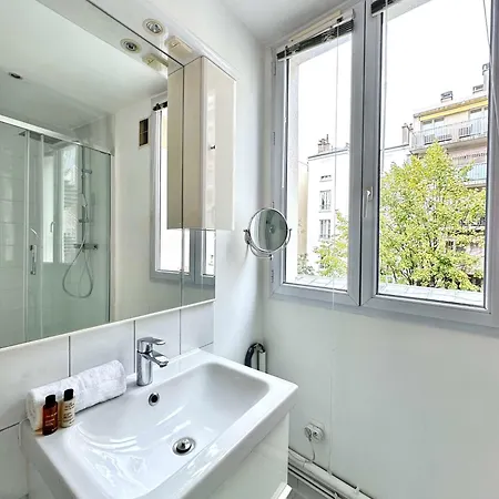 Spacious Flat Near Porte De Versailles Paris Exterior photo