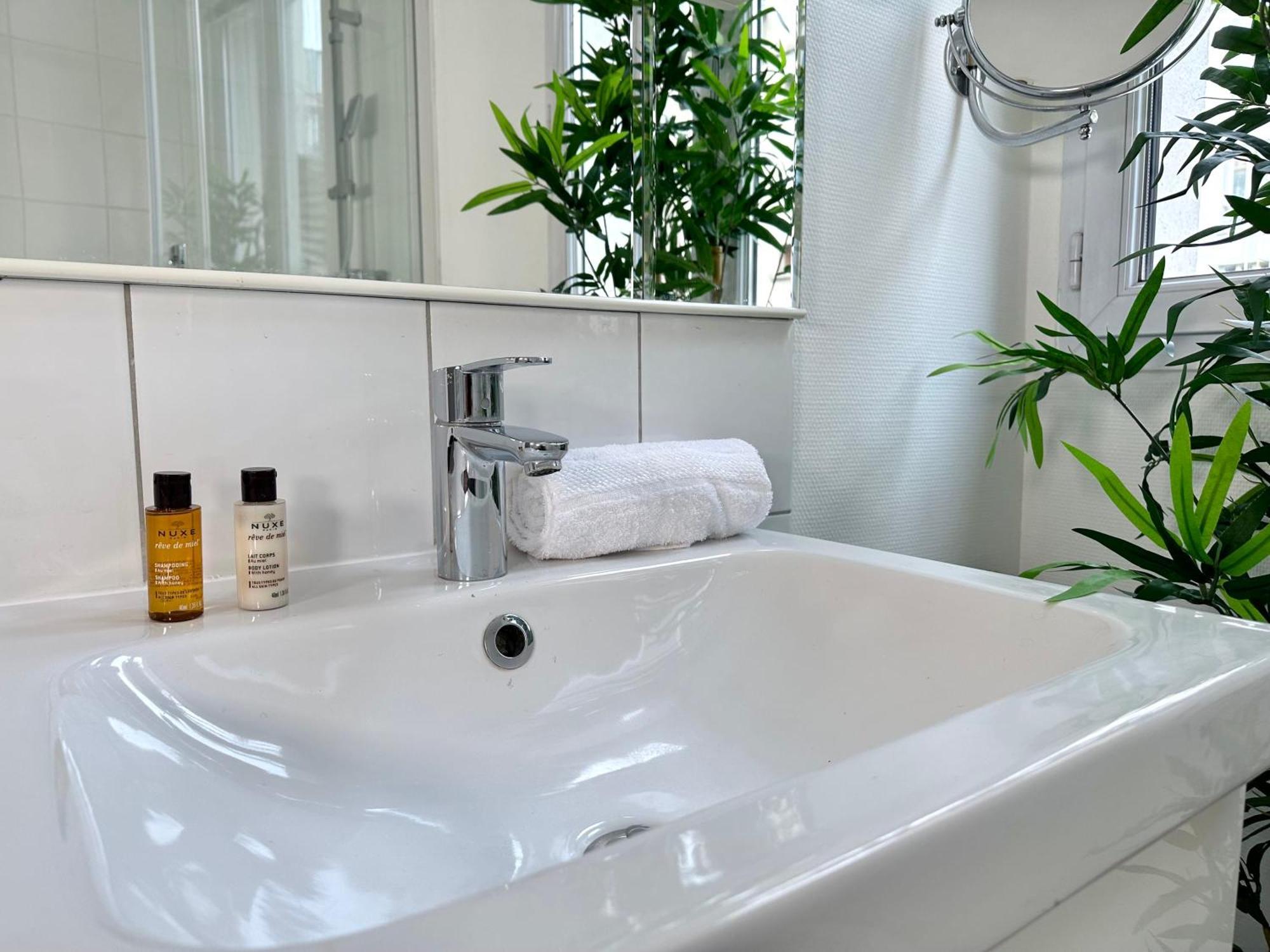 Spacious Flat Near Porte De Versailles Apartment